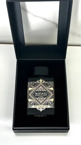 Perfume Bade'e Al Oud Oud For Glory Lattafa
