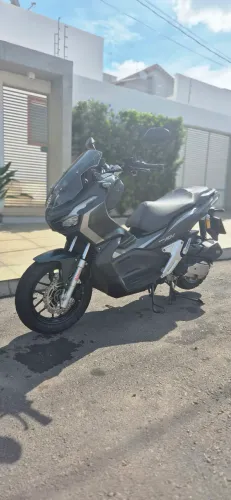 Honda Adv 150