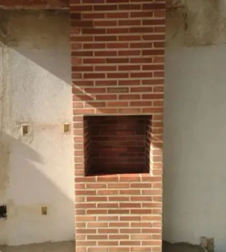 Alvenaria de tijolos para churrasqueira