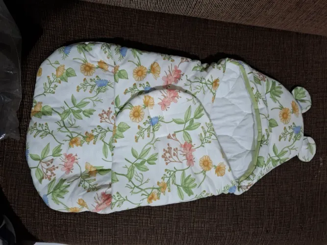Saco de dormir para bebê com estampa floral