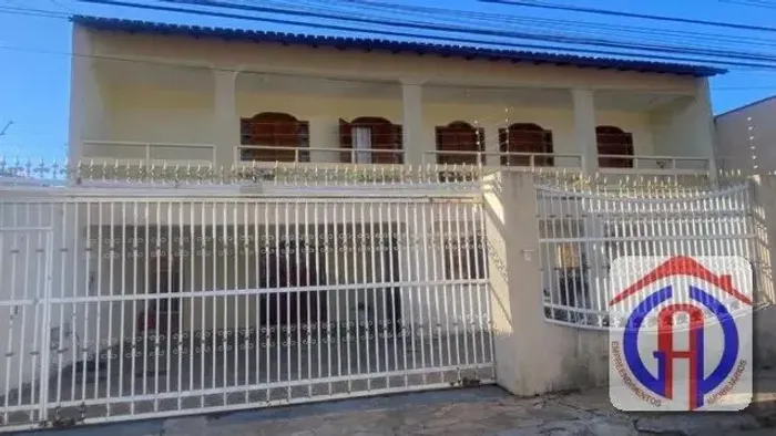 Sobrado para venda tem 406 metros quadrados com 7 quartos em Metropolitana - Brasília - DF