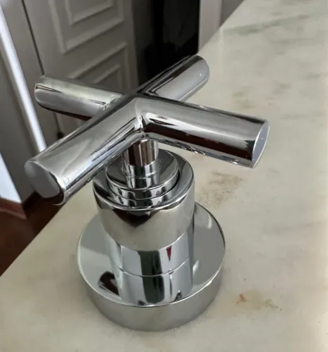 Acabamento Registro Duna Clássica- Deca Acabamento Cromado Cor Prateado.