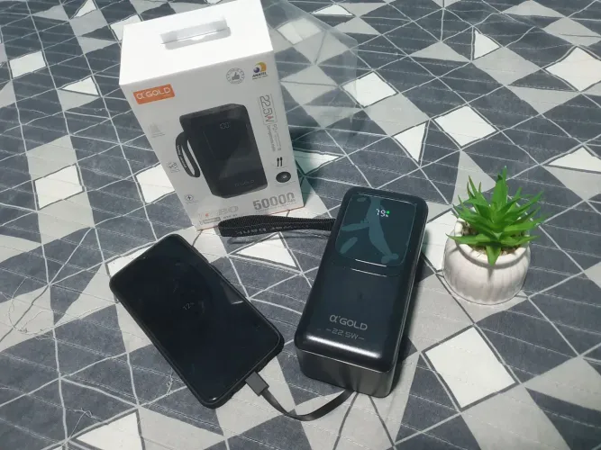 Carregador portátil 50.000mAh gold - já é o menor preço