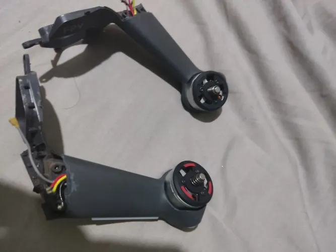 Par de Braços traseiros do DJI FPV Completos .