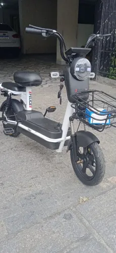 Bicicleta Elétrica Scooter - Conforto e Estilo!