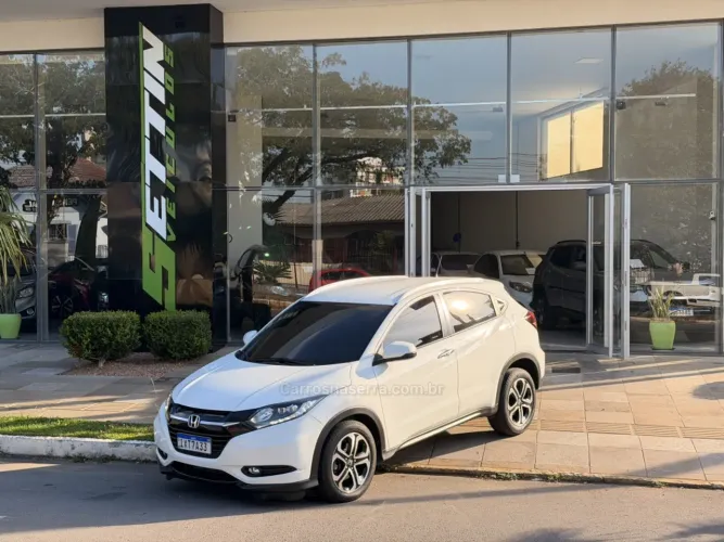 Honda HR-V Touring 1.8 Flexone 16V 5P Aut. 2017