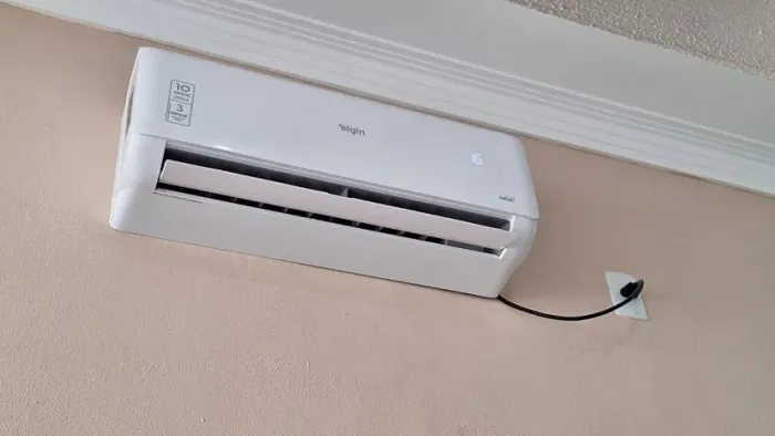 Ar Condicionado Split Inverter Frio 12000BTUs com Wi Fi 220V Eco Inverter III WIFI Elgin