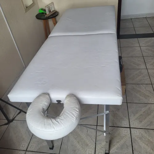 Maca maleta portátil e mocho