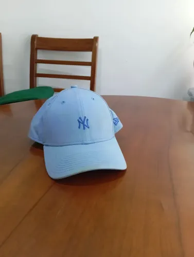 Boné New Era