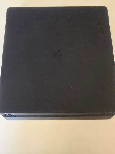 PlayStation 4 Slim