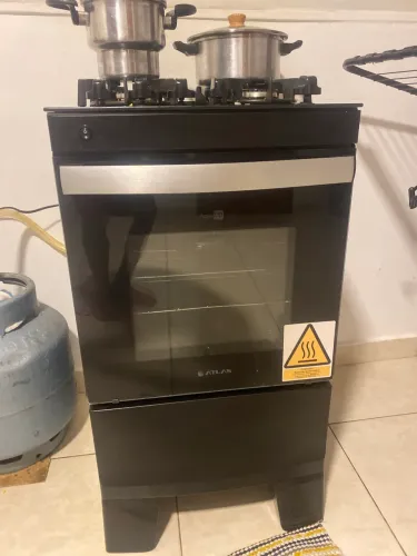 Vende se fogão e armário novo