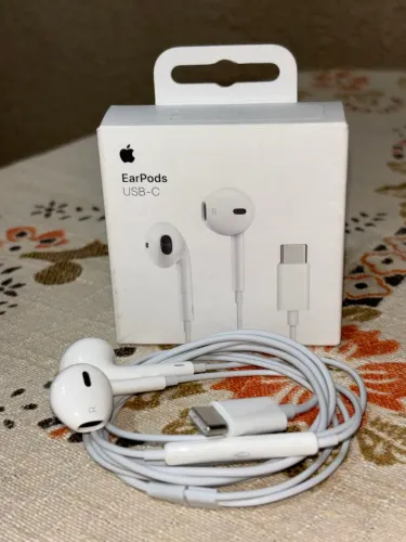 Apple EarPods (USB-C) ORIGINAL, NOVO