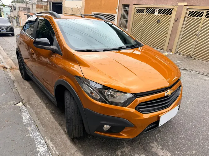Chevrolet Onix Activ 1.4 8V Flex Mec. 4P 2017