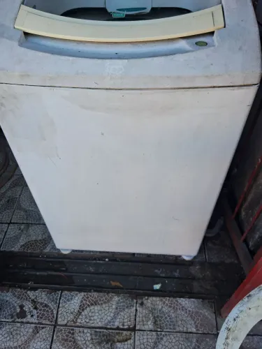 Vende -se maquina lavar cônsul.mare