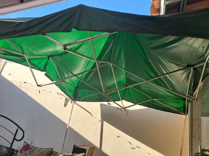Vende de uma tenda de feira