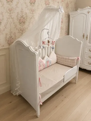  Berço provençal vira cama + colchão sem os acessorios