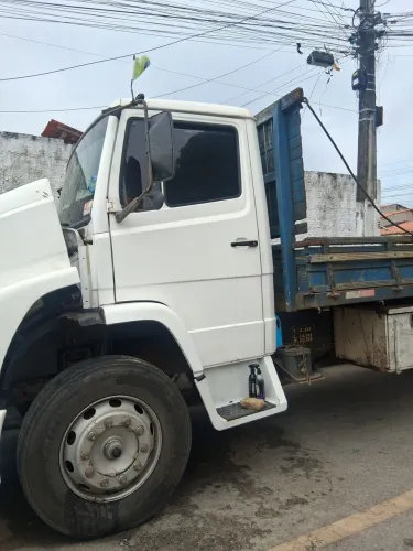 Vendo caminhão 1218 ano 96