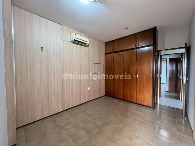 Apartamento alto padrão com 4 Quartos no Ilhotas