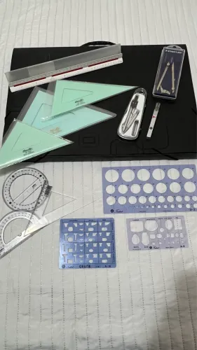 Conjunto para desenho técnico