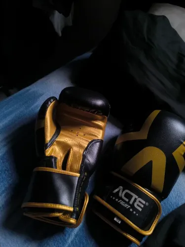 Luva de muay thai e boxe