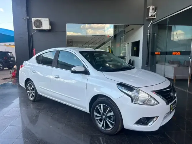 Nissan Versa SL 1.6 16V Flexstart 4P Aut. 2020