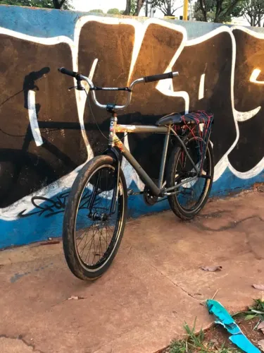 Vendo bike montadinha aro 26