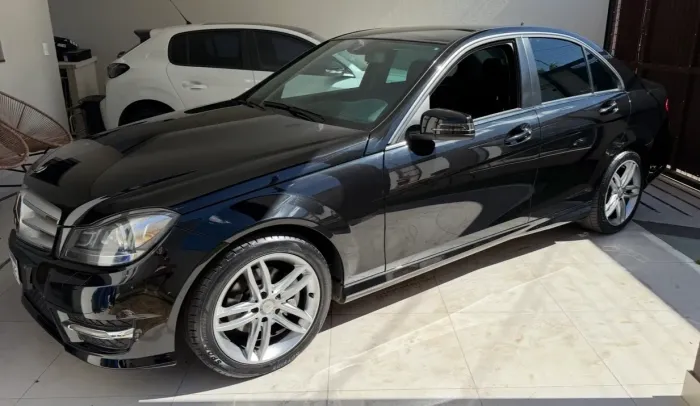 Mercedes-Benz C-200 CGI Sport 1.8 TB 16V 184cv Aut. 2014