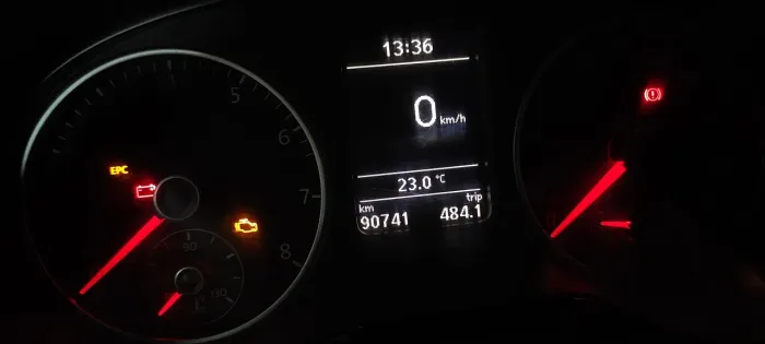 Volkswagen Fox 1.0 MI Total Flex 8V 5P 2014