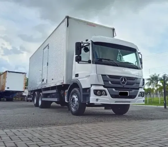  mb atego 2426 6x2 2013 bau 