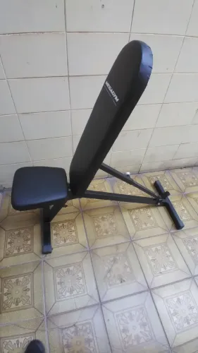 Banco de musculação com 6 posições, da marca Megagym seminovo em ótimo estado.