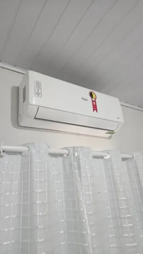 Ar-Condicionado Split 12000 BTUs 220v