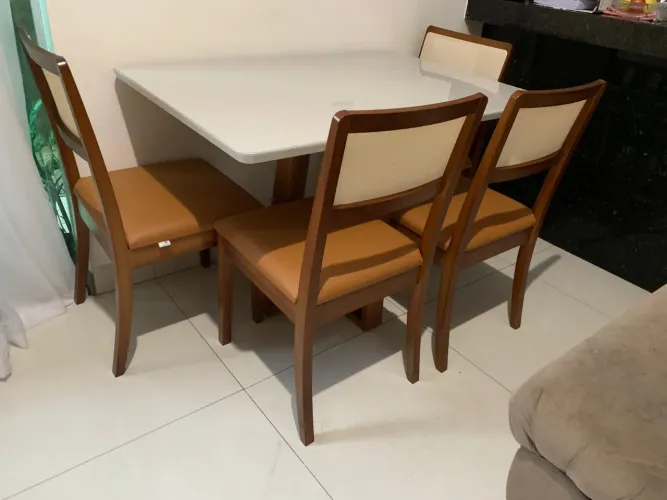Mesa completa 4 lugares