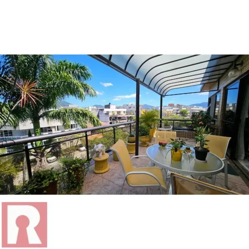 Cobertura Duplex de 560m² com Piscina à Venda no Recreio