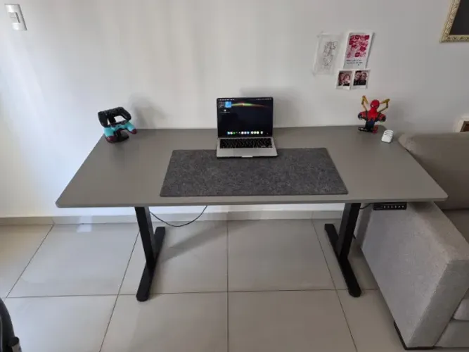 Mesa com Regulagem de Altura Elétrica Comfy ErgoLift