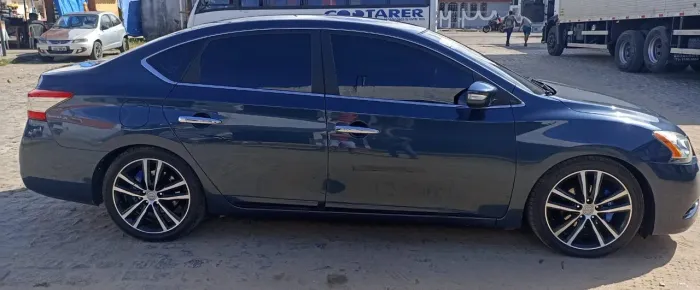 Nissan Sentra SL 2.0/ 2.0 Flex Fuel 16V Aut. 2014