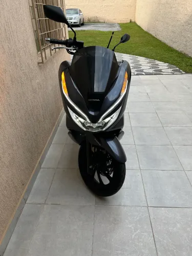 Pcx baixa quilometragem!!!
