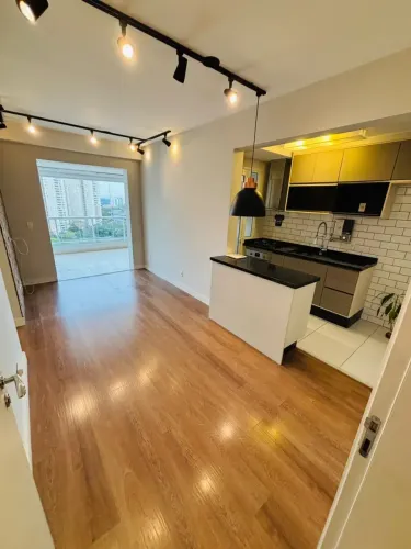 Apartamento com 65m², 2 dormitórios, 1 vaga à 700m etros do Metrô Tatuapé