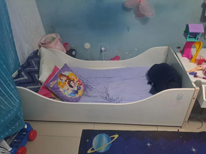 Cama tok stok com colchão