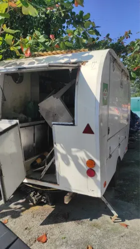 Trailer