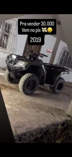 Vendo quadriciclo Honda fourtrax 420 4x4 2019