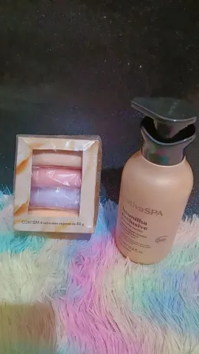 Hidratante Nativa SPA Baunilha Exclusive + Caixa de Sabonetes Sortidos