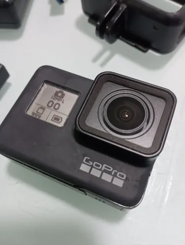 Gopro 7 black + acessórios