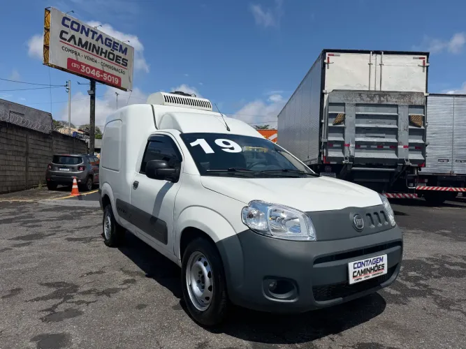 Fiat Fiorino Furgão Work. Hard 1.4 Flex 8V 2P 2019