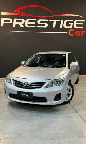Toyota Corolla GLI 1.8 Flex 16V Aut. 2014