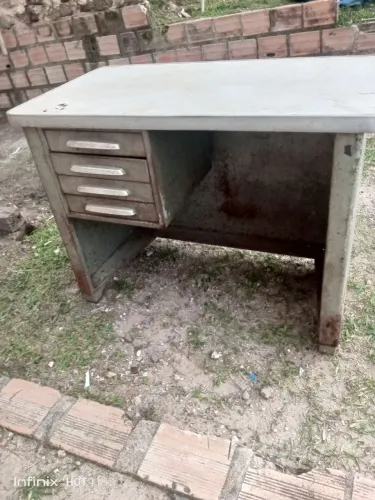 Mesa de ferro pra reformar