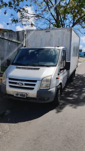 Ford Transit Furgão 3330 2.4 Tdci Curto Dies. 2011