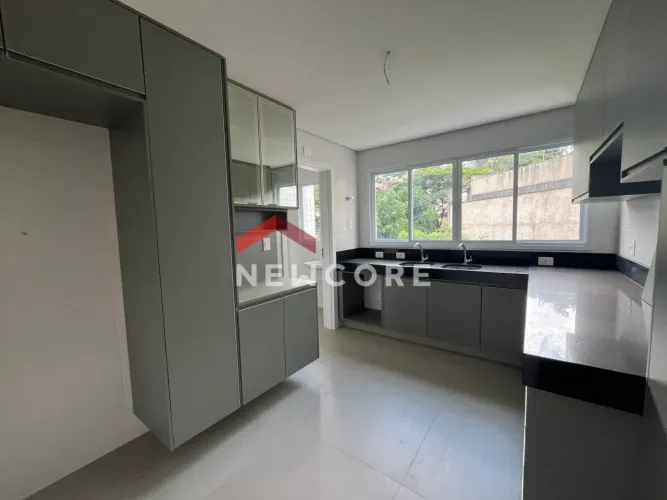Apartamento em Rua Flavita Bretas - Luxemburgo - Belo Horizonte/MG