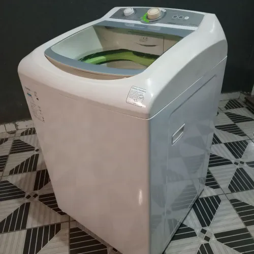Maquina lavar consul 11,5 kg funcionando
