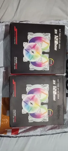 Kit 3 Fans + Controladora Superframe SF-03 Branco Novo zero