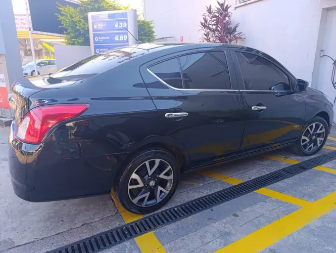 Nissan Versa Unique 1.6 16V Flex 4P Mec. 2016